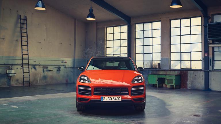 2023 Porsche Cayenne Coupe Front in orange